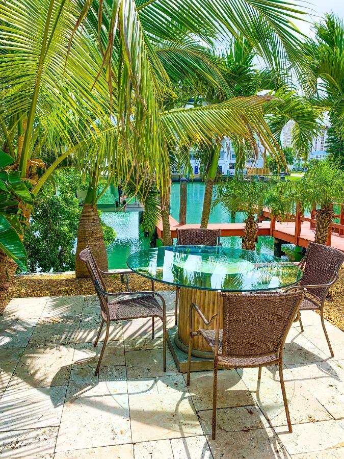 Sta N Pla Motel Клиъруотър Бийч Екстериор снимка