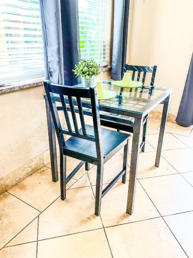 Sta N Pla Motel Клиъруотър Бийч Екстериор снимка